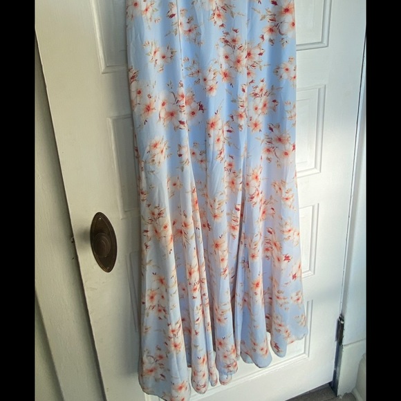 Altar’d State Summer floral Dress - Picture 3 of 3